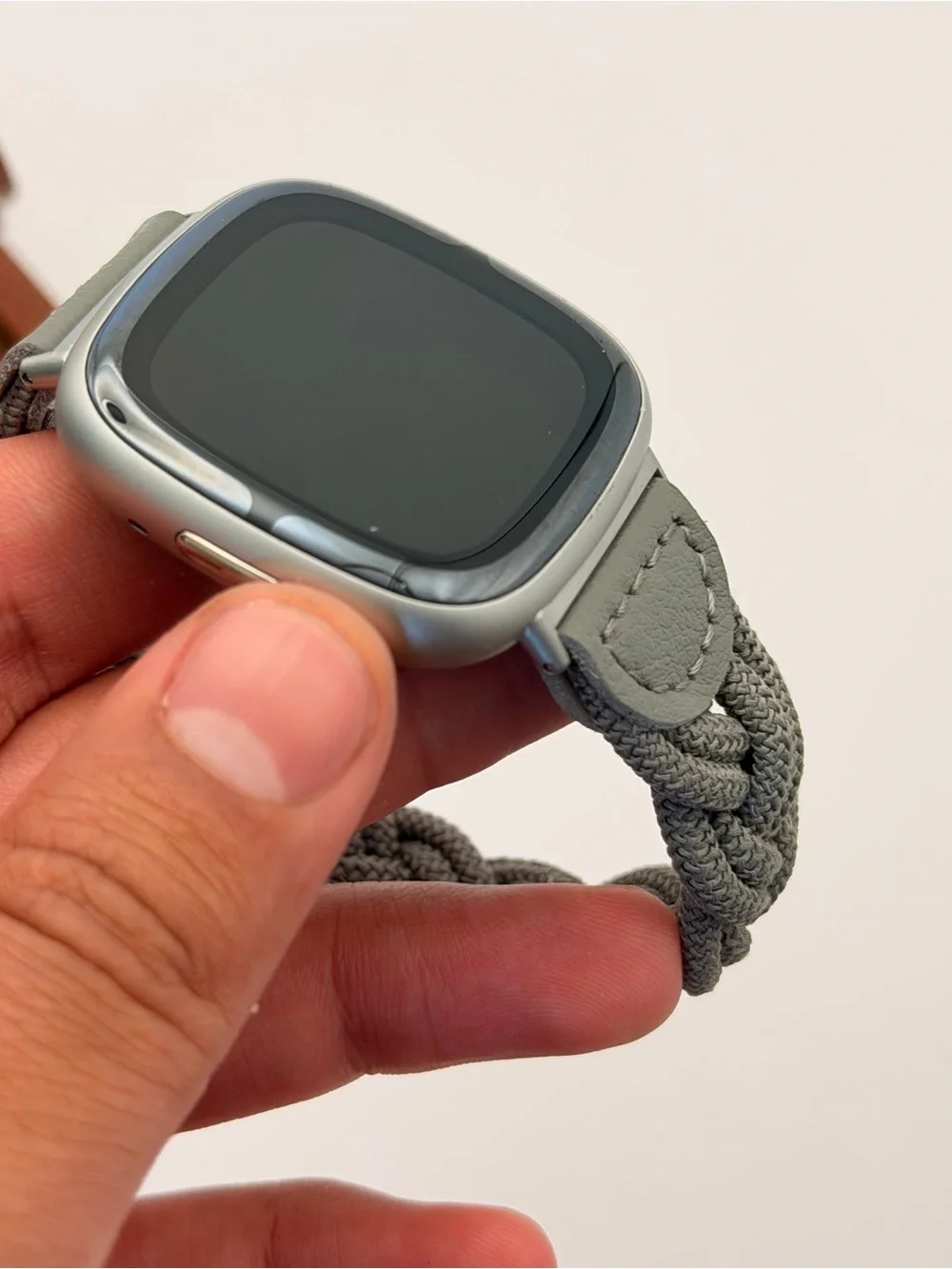 Fitbit Sense 2, Tested, Silver/silver Braided Band, Very Good, Charger Included